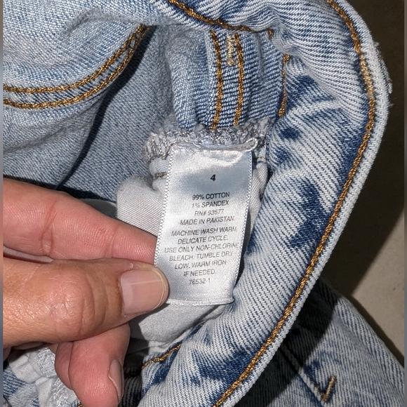 ANA DESTRUCTED 90's BERMUDA JEAN SHORT - Picture 5 of 7